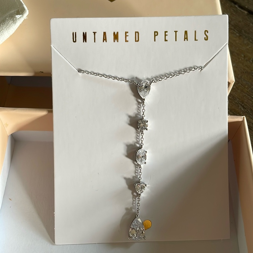 Untamed Petals Lunar Drop Pendant Silver